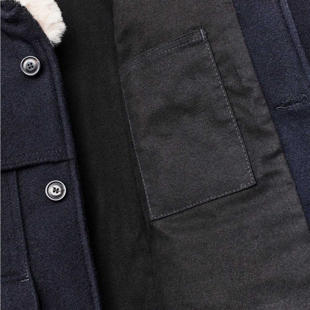 Filson LINED MACKINAW WOOL PACKER COAT with shearling collar - Picture 7 of 10